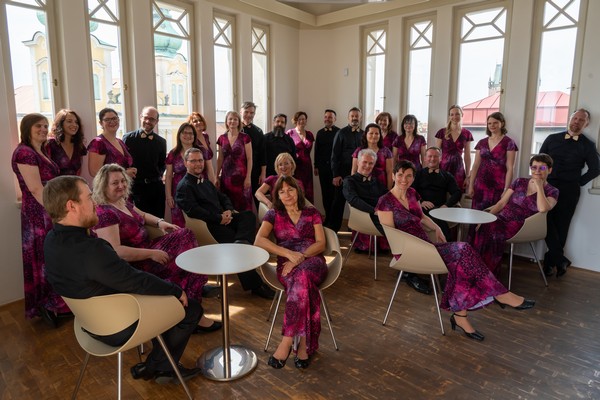 Smíšený pěvecký sbor Jitro Hradec Králové