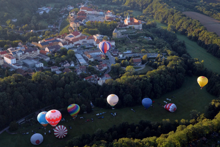 Start balónů – soutěžní let